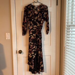 EUC Allison Joy tie front high-low floral print wrap dress. Size S